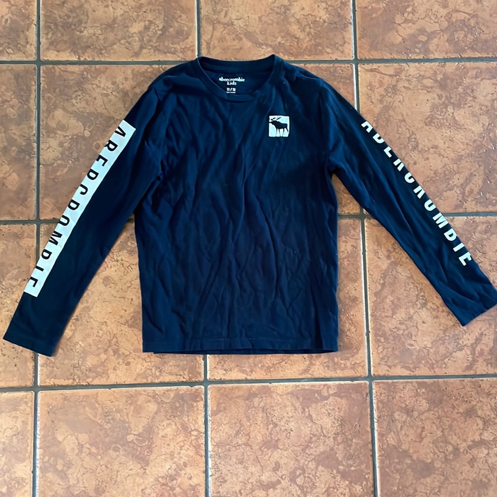 🩵 Abercrombie kids long sleeve top - size 11/12